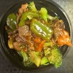 Best 鱼香牛 
Beef with Garlic Sauce in Pasadena, MD